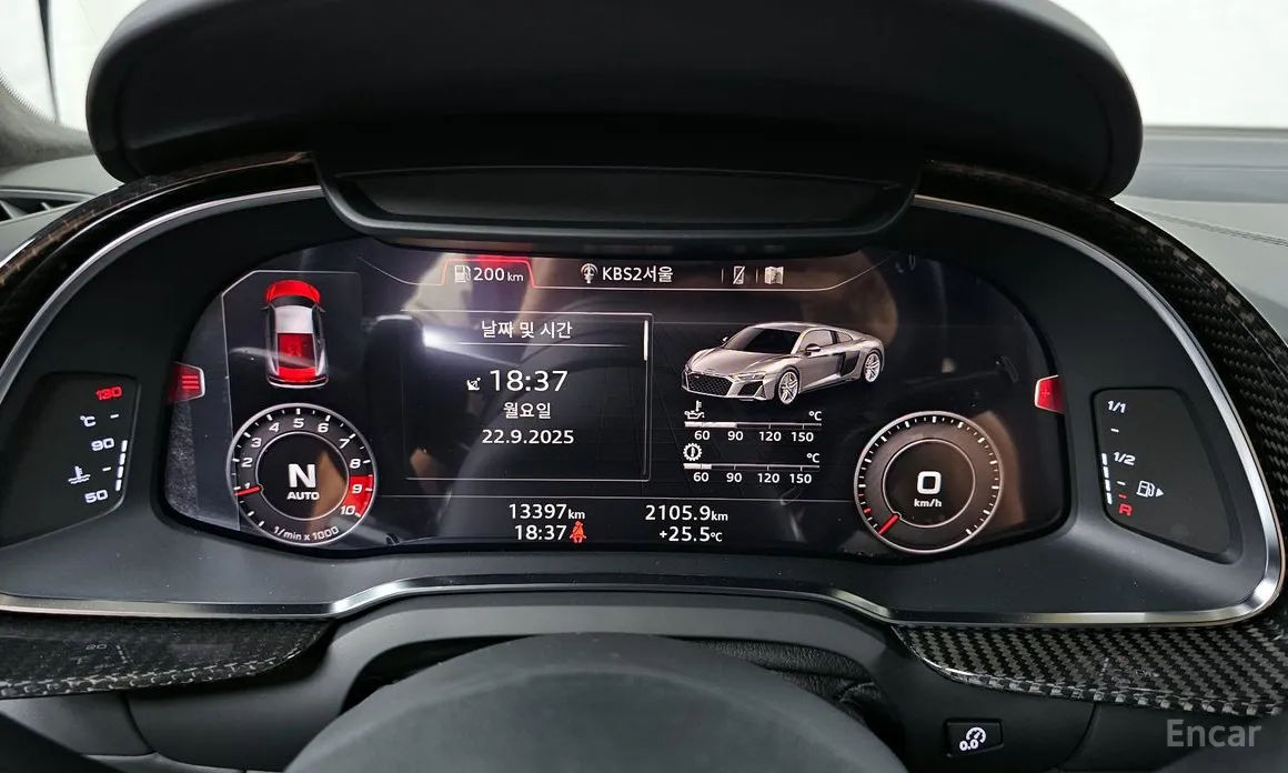 Фото 8 - Audi R8