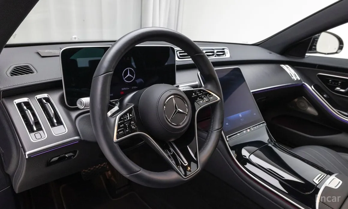 Фото 14 - Mercedes-Benz S-Class