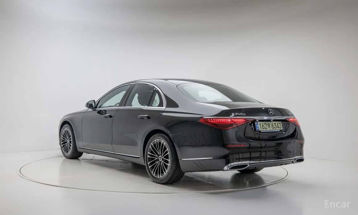 Фото 3 - Mercedes-Benz S-Class