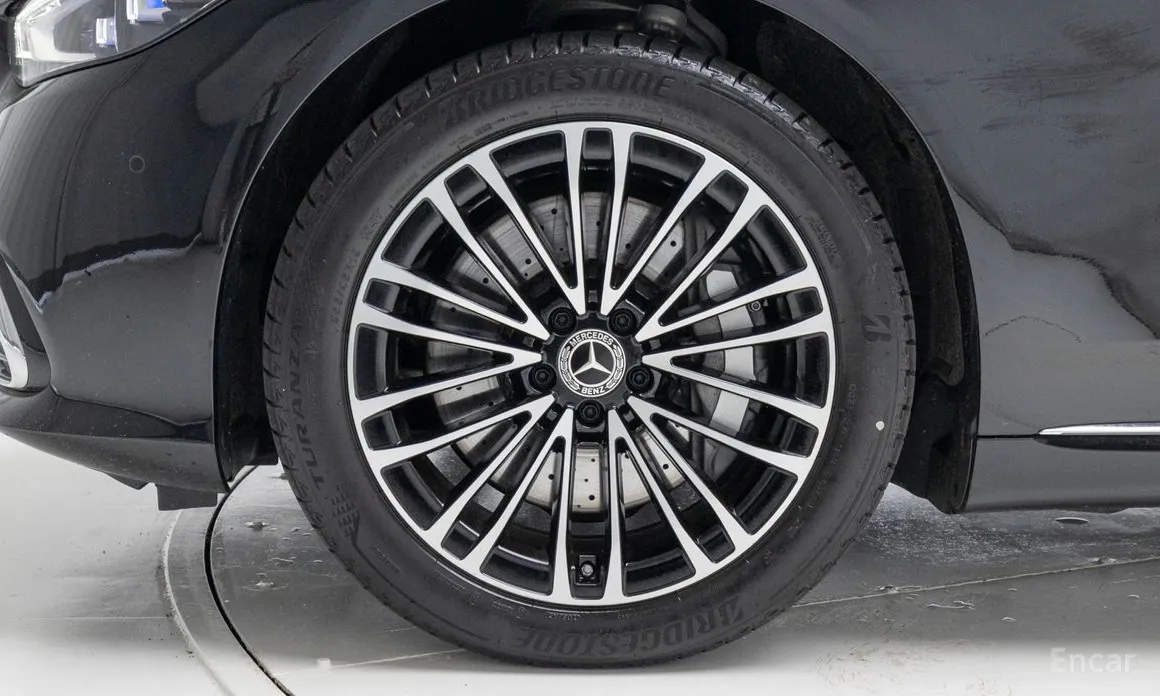 Фото 5 - Mercedes-Benz S-Class