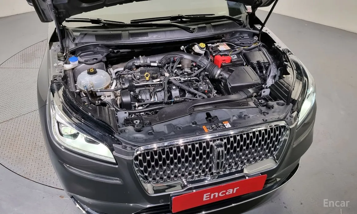 Фото 6 - Lincoln Corsair