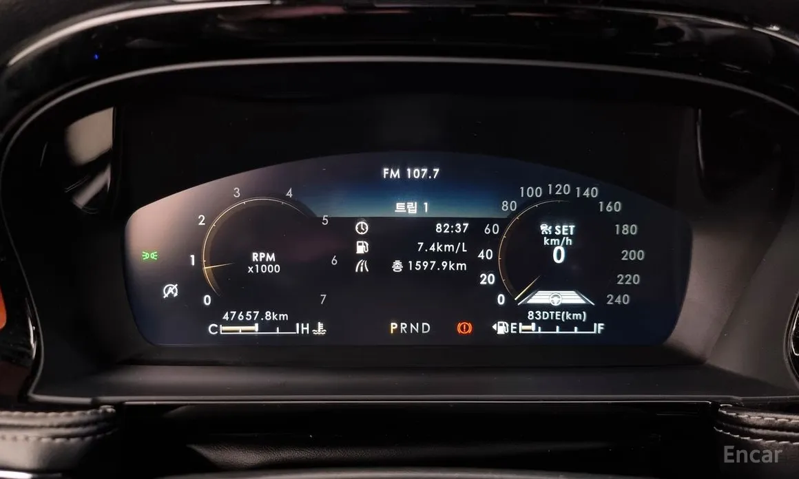 Фото 8 - Lincoln Corsair