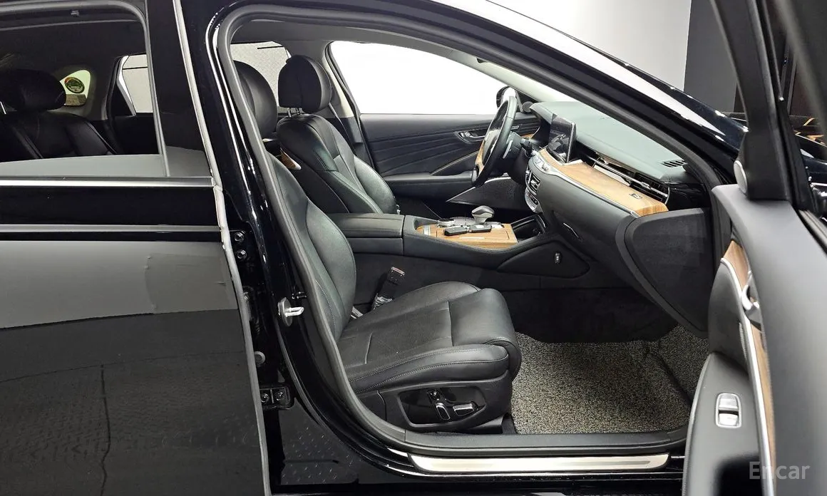 Фото 11 - Kia K9