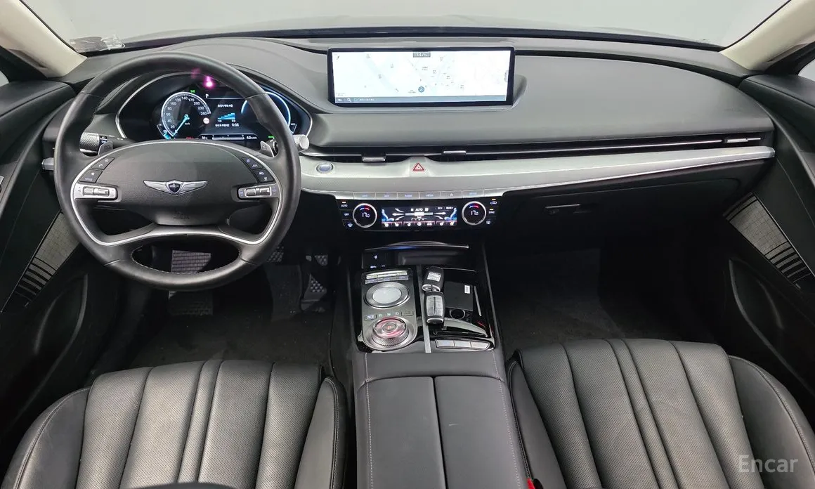 Фото 14 - Genesis G80