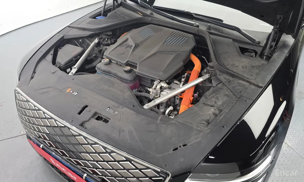 Фото 6 - Genesis G80