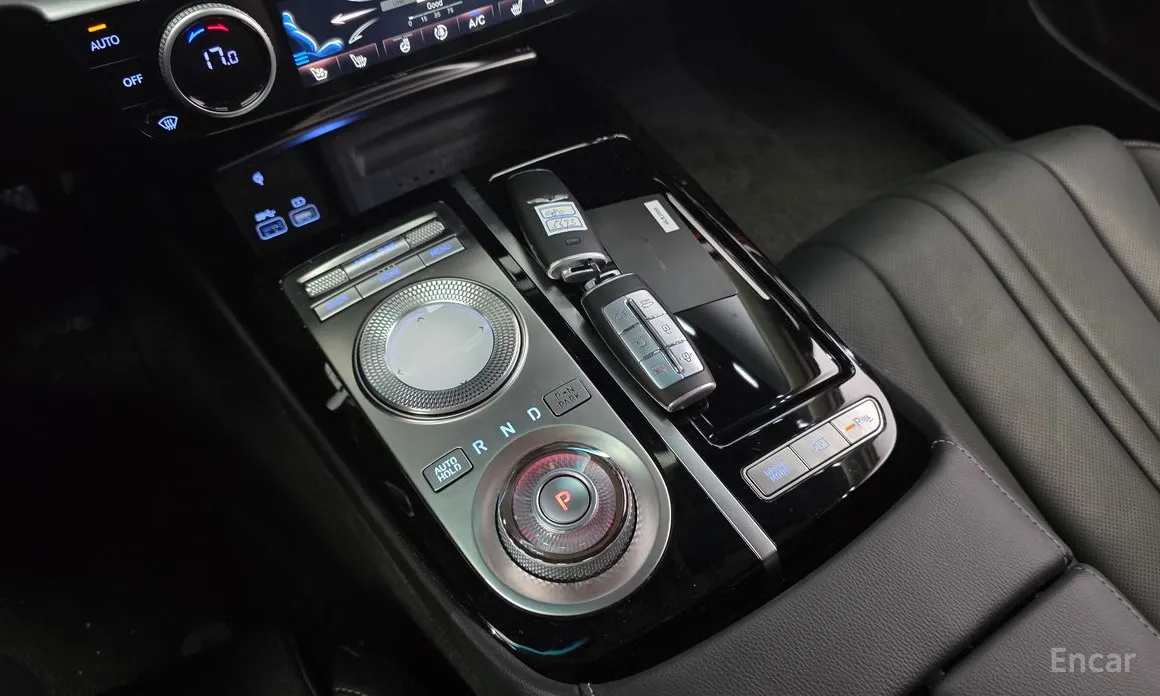 Фото 9 - Genesis G80