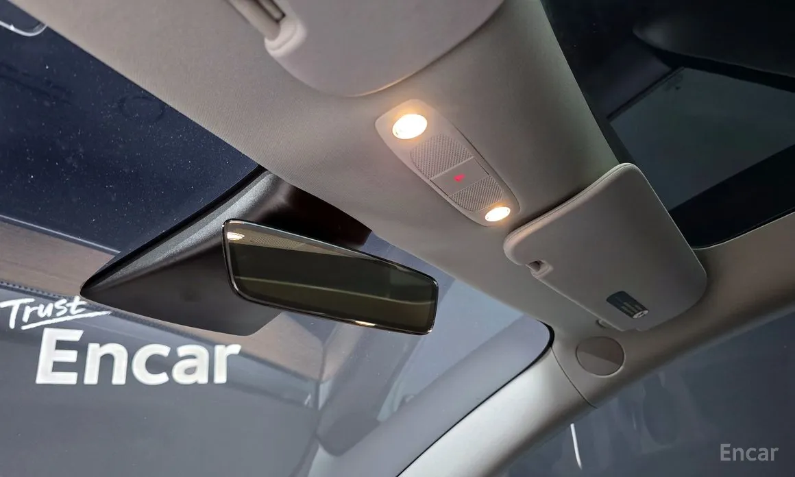 Фото 19 - Tesla Model 3