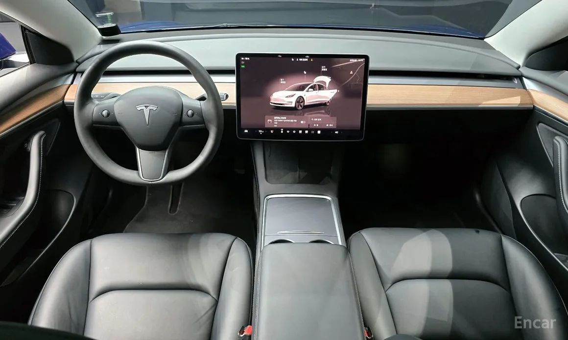 Фото 7 - Tesla Model 3