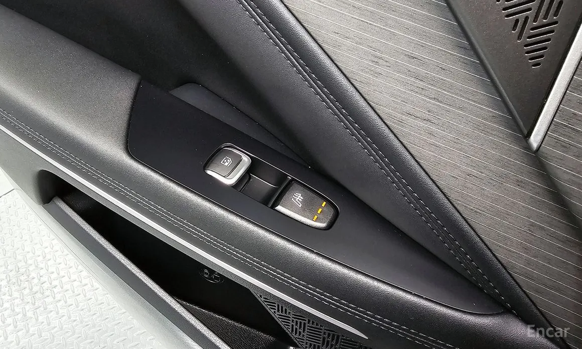 Фото 19 - Kia K8