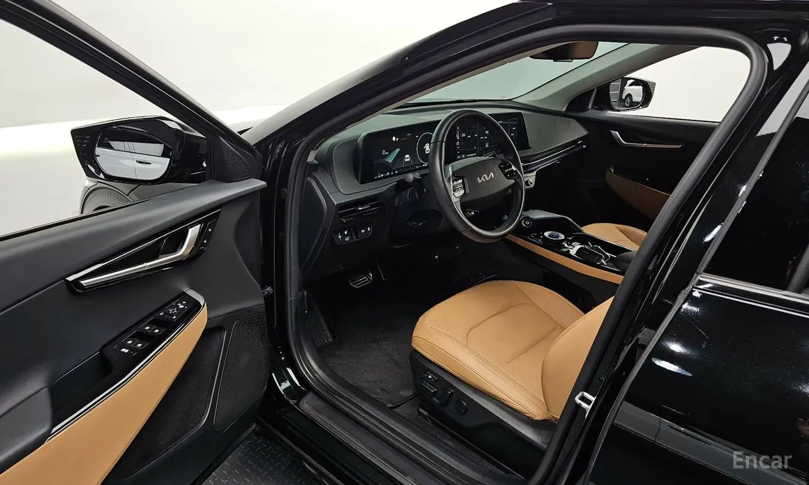 Фото 11 - Kia EV6