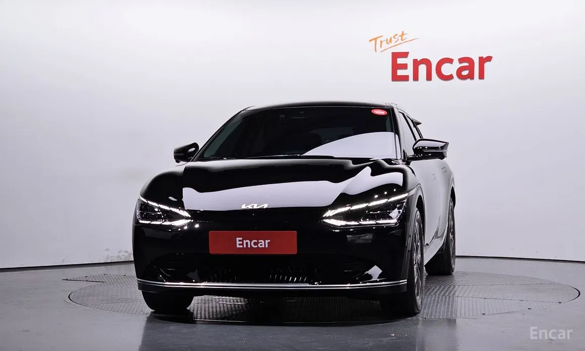 Фото 3 - Kia EV6