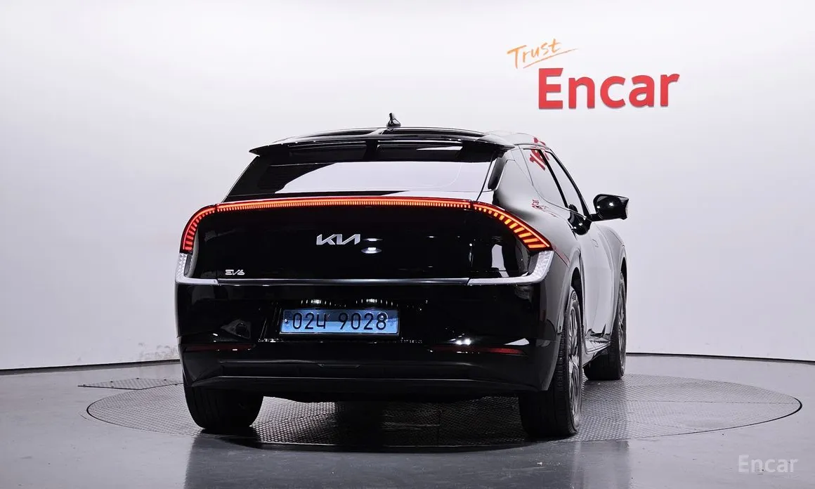 Фото 4 - Kia EV6