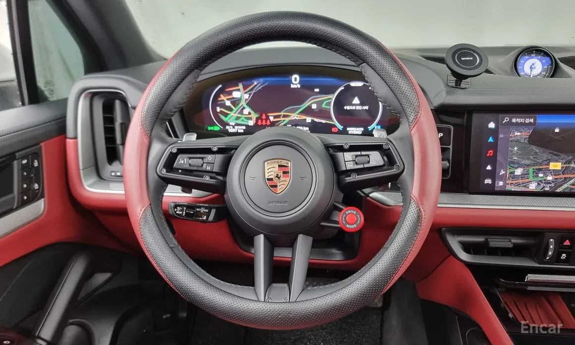 Фото 13 - Porsche Cayenne