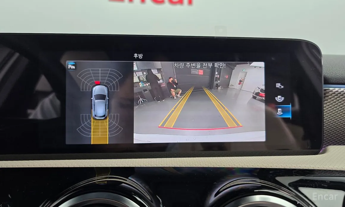 Фото 16 - Mercedes-Benz A-Class