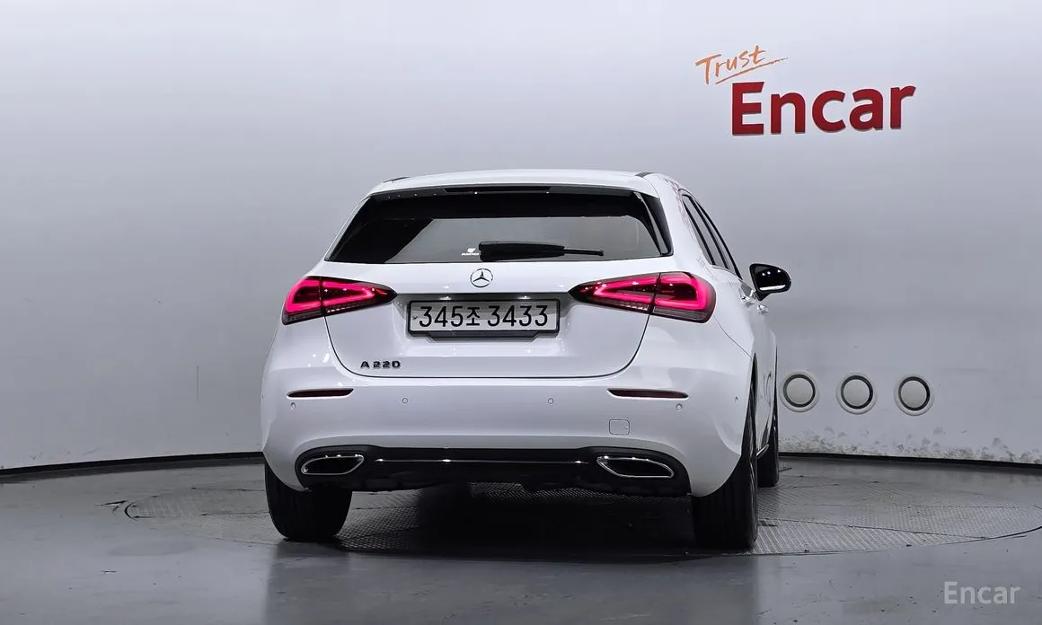 Фото 4 - Mercedes-Benz A-Class