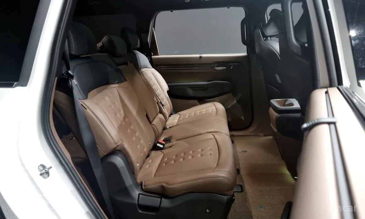 Фото 16 - Kia EV9