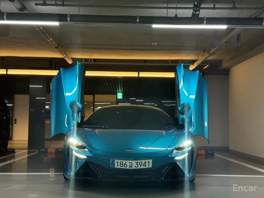 Фото 13 - McLaren Artura