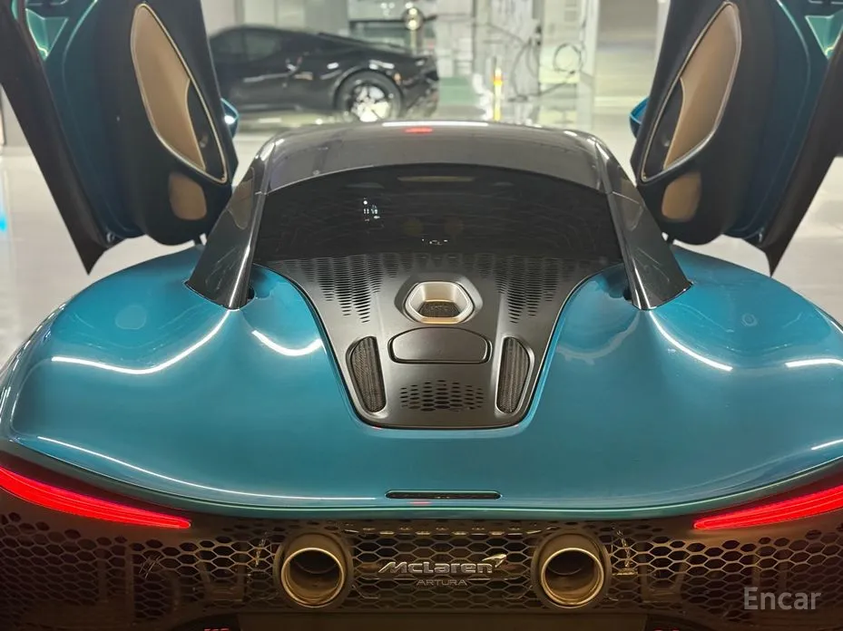 Фото 4 - McLaren Artura