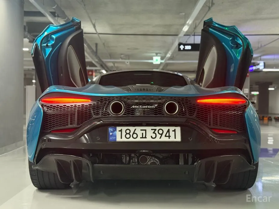 Фото 7 - McLaren Artura