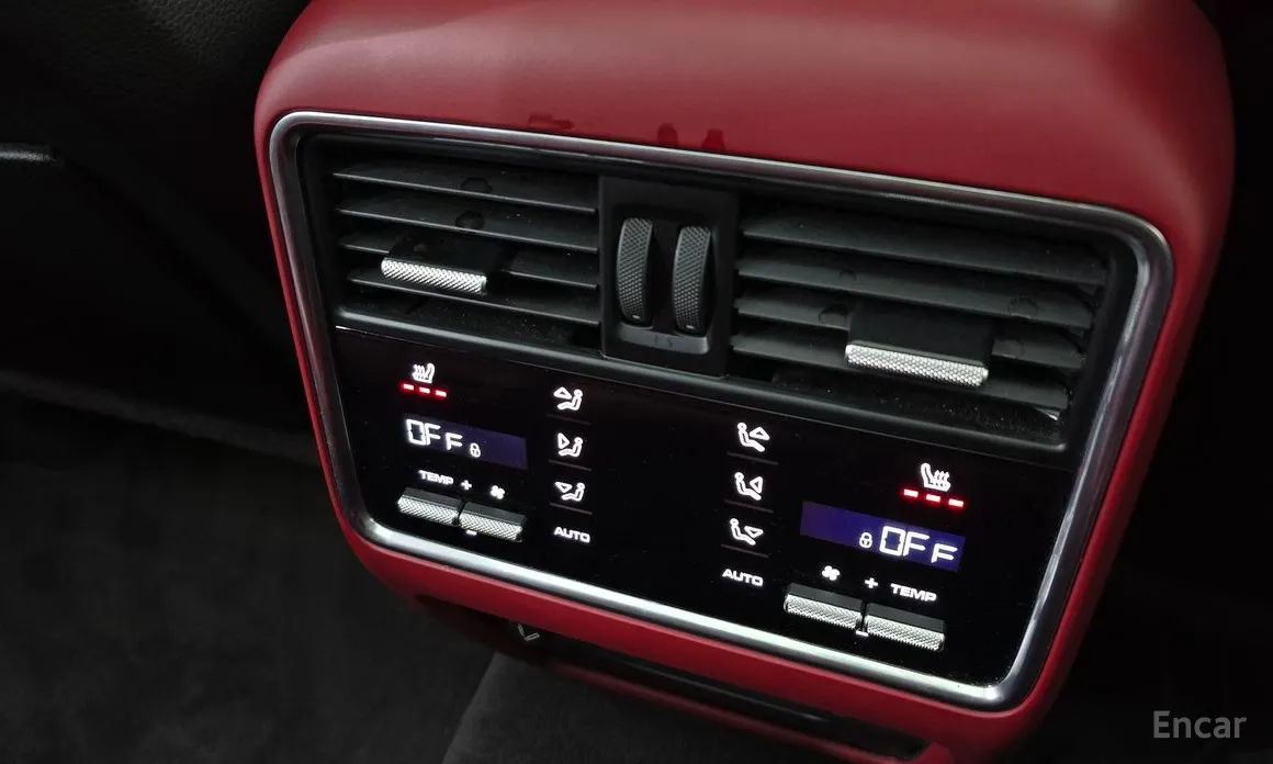 Фото 18 - Porsche Cayenne