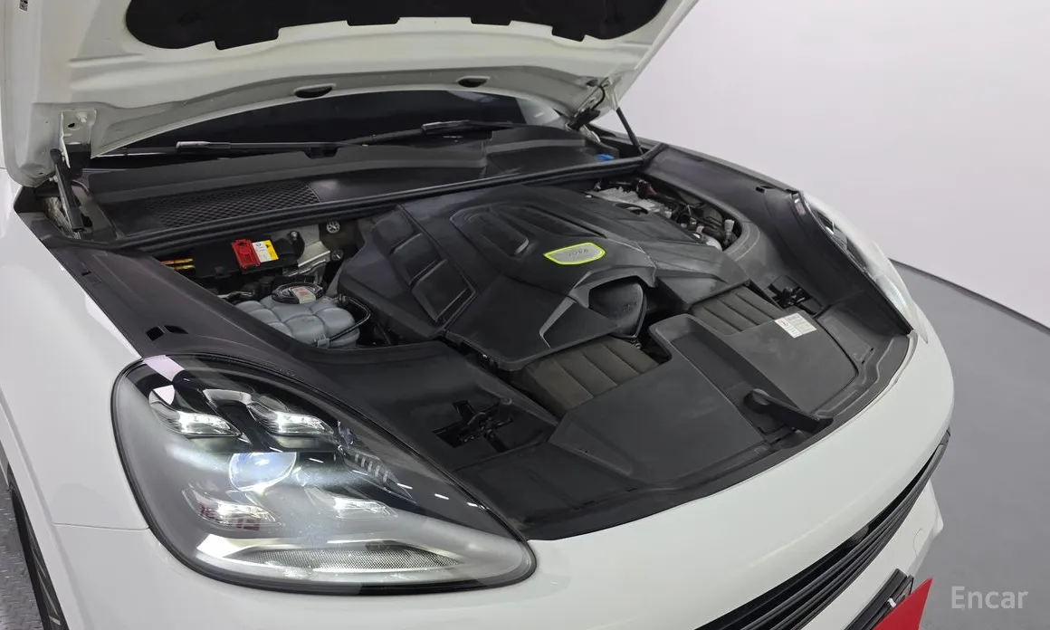 Фото 6 - Porsche Cayenne