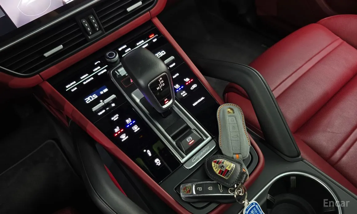 Фото 9 - Porsche Cayenne