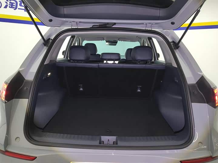 Фото 4 - Geely Galaxy E5