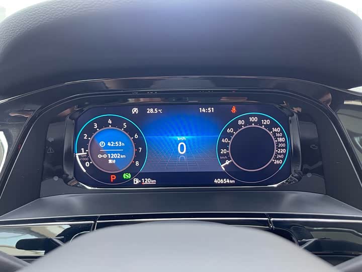 Фото 10 - Volkswagen Teramont X