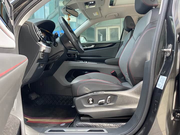 Фото 13 - Volkswagen Teramont X