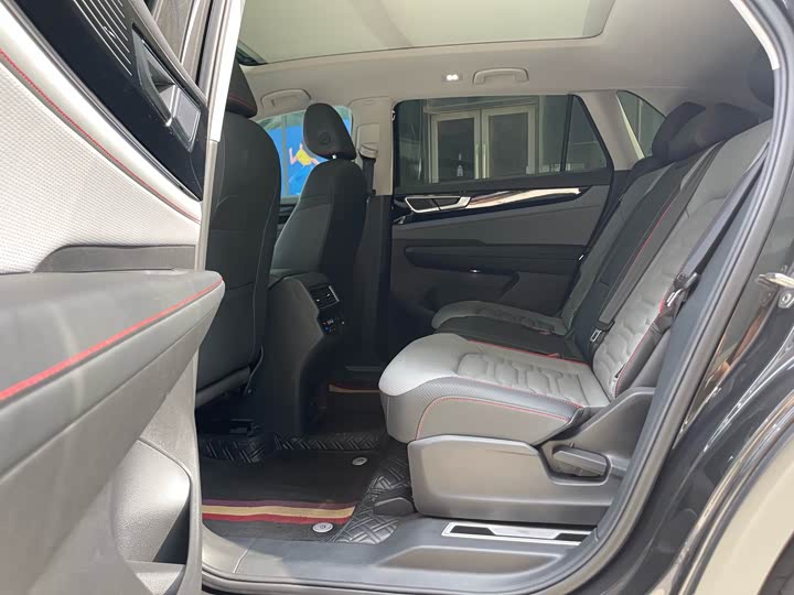 Фото 15 - Volkswagen Teramont X