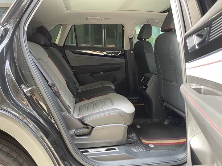 Фото 22 - Volkswagen Teramont X