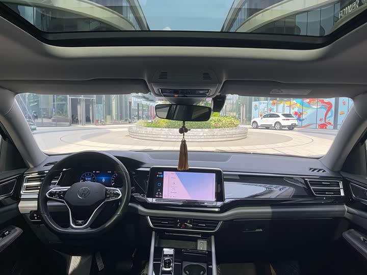 Фото 24 - Volkswagen Teramont X