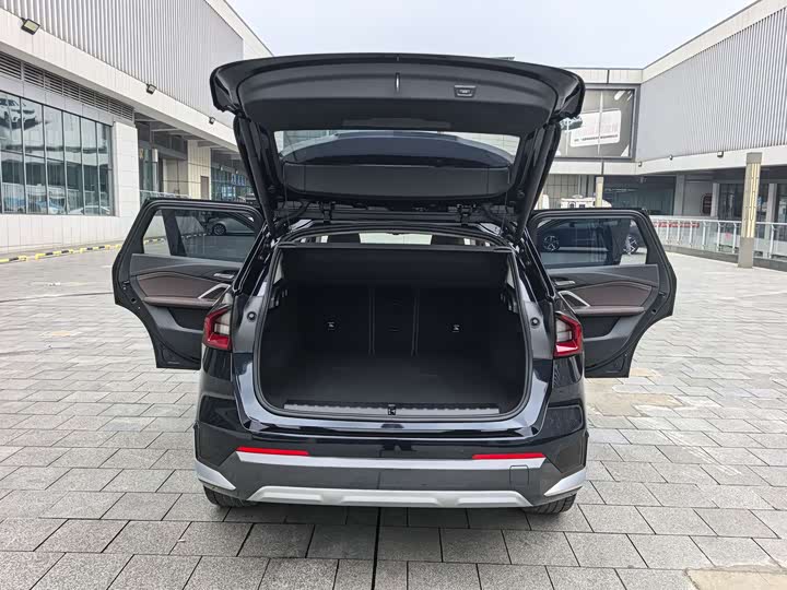 Фото 11 - BMW X1