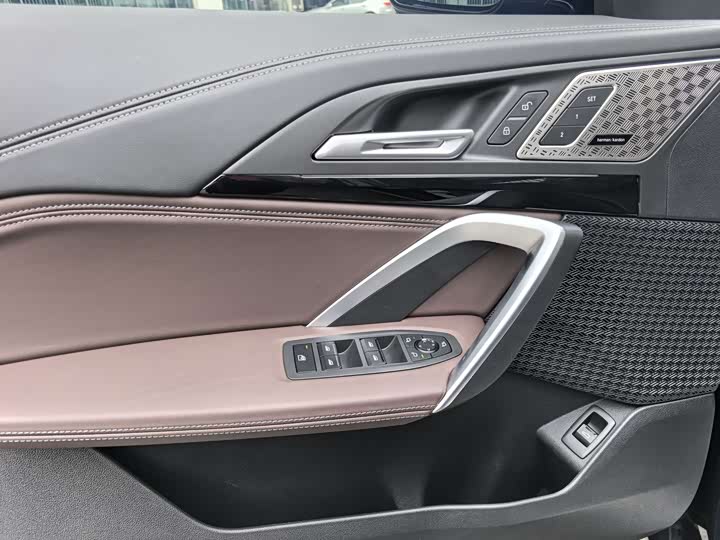 Фото 15 - BMW X1