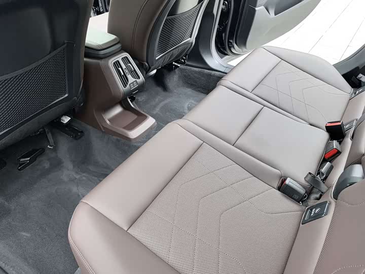 Фото 17 - BMW X1