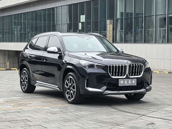 Фото 3 - BMW X1