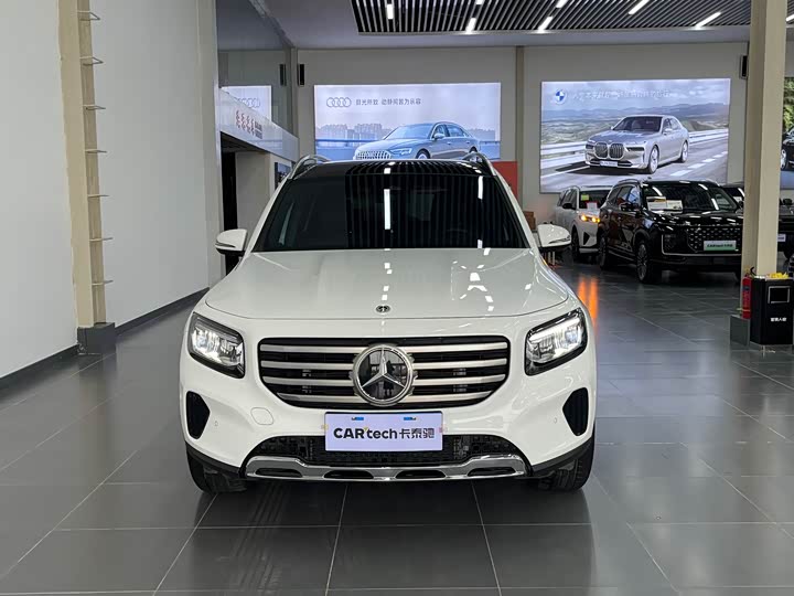 Фото 1 - Mercedes-Benz GLB-Class
