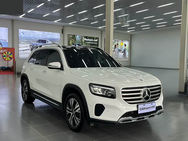 Фото 15 - Mercedes-Benz GLB-Class