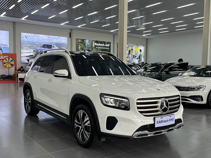 Фото 2 - Mercedes-Benz GLB-Class