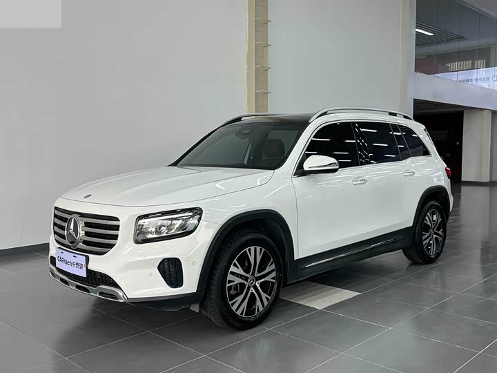 Фото 4 - Mercedes-Benz GLB-Class