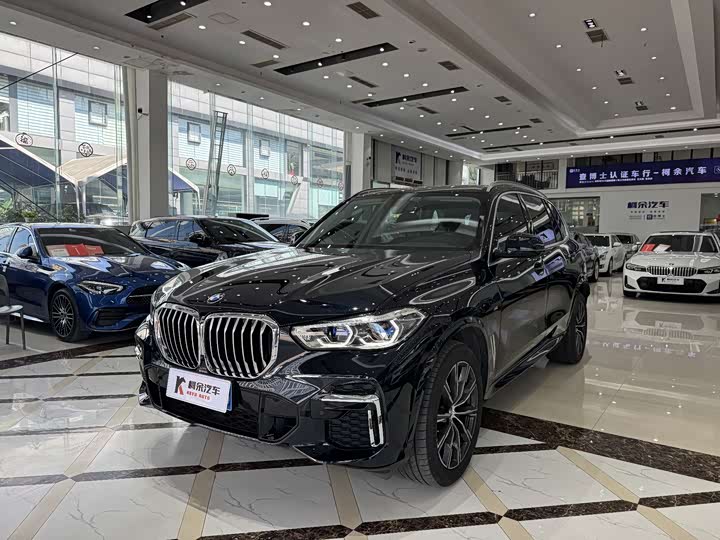 Фото 2 - BMW X5