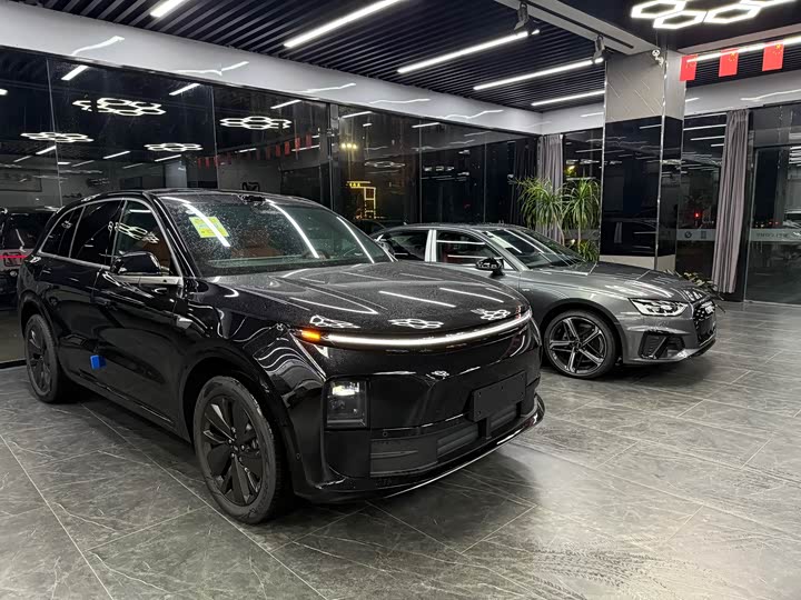 Фото 6 - LiXiang L6