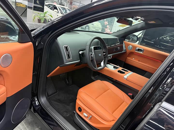 Фото 7 - LiXiang L6