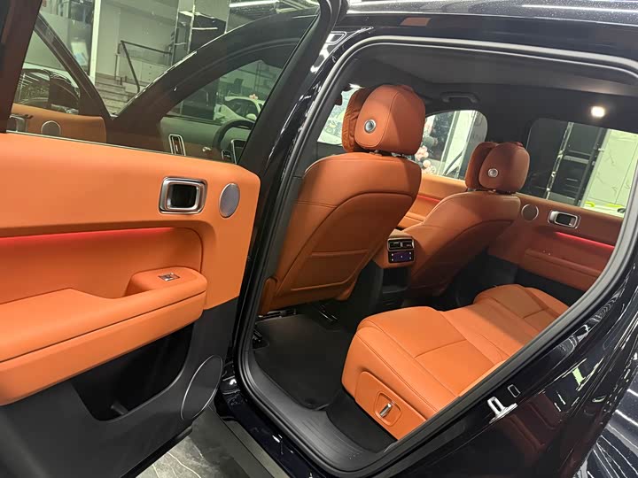 Фото 8 - LiXiang L6