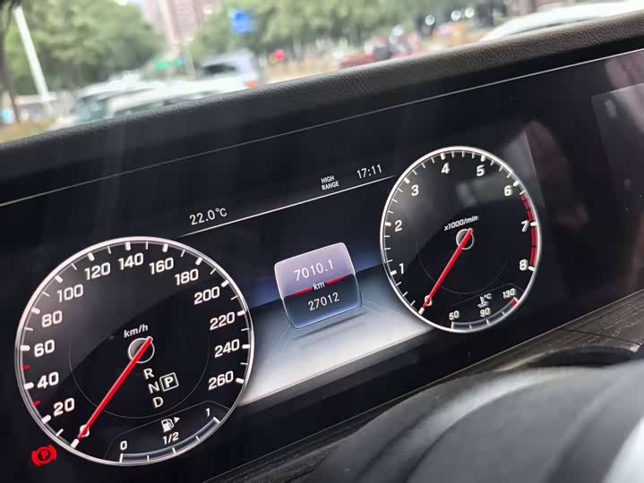 Фото 2 - Mercedes-Benz G-Class