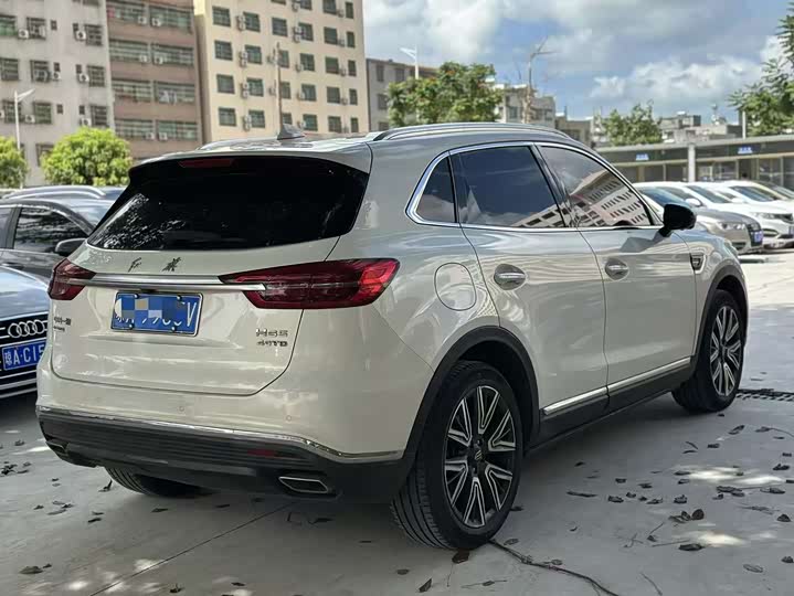 Фото 9 - Hongqi HS5