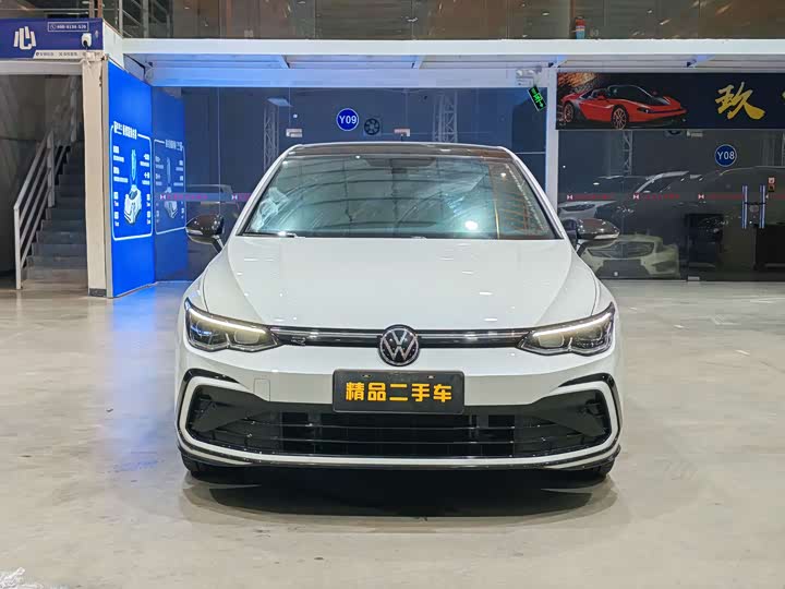 Фото 7 - Volkswagen Golf