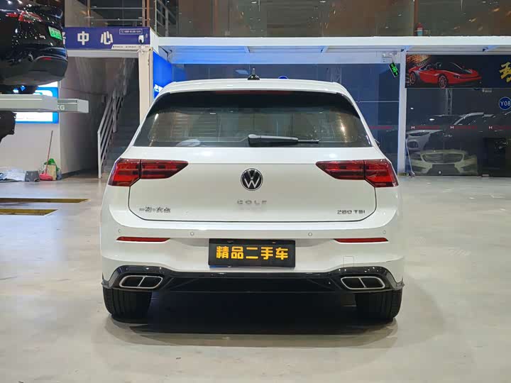 Фото 8 - Volkswagen Golf