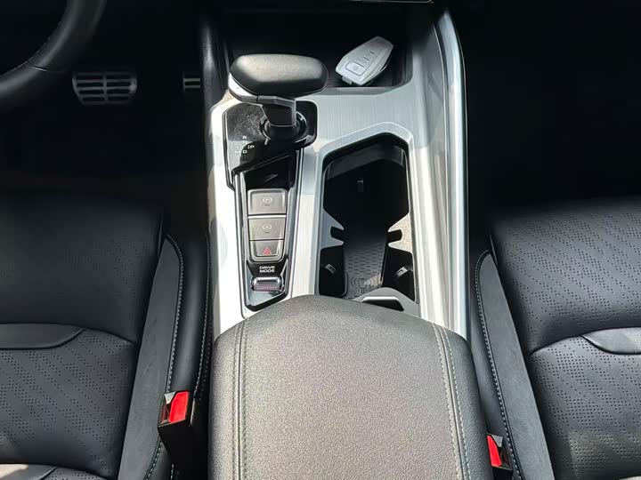 Фото 19 - Geely Preface