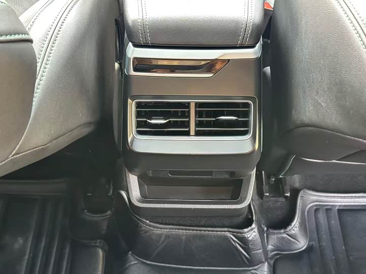 Фото 20 - Geely Preface